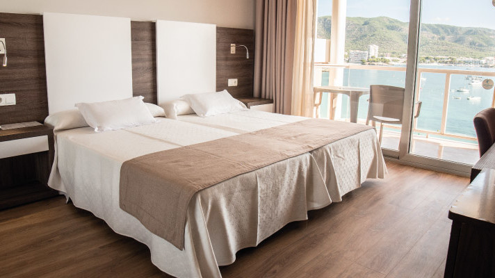 Hotel Seramar Comodoro Playa